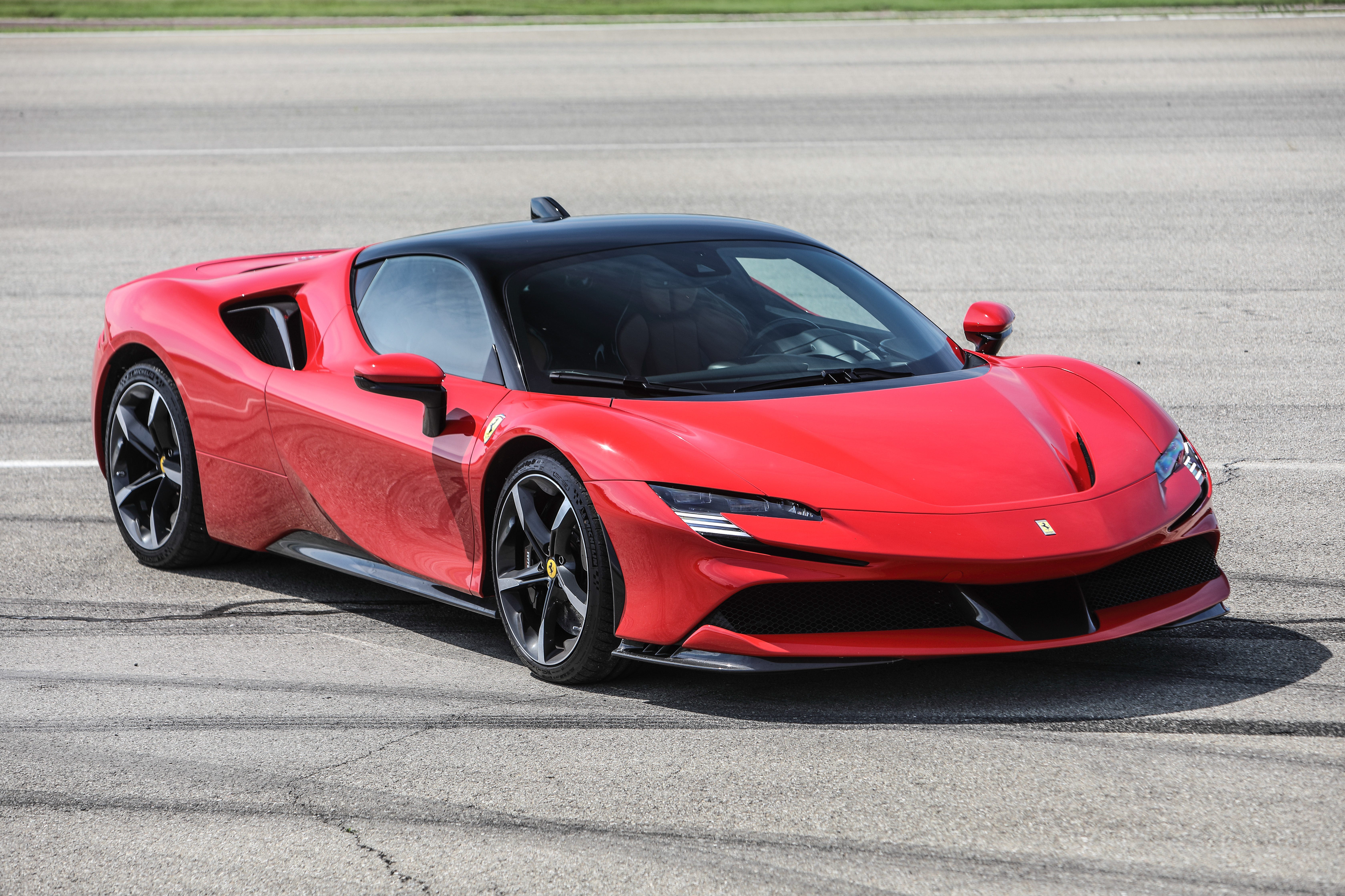 Ferrari SF90 Stradale